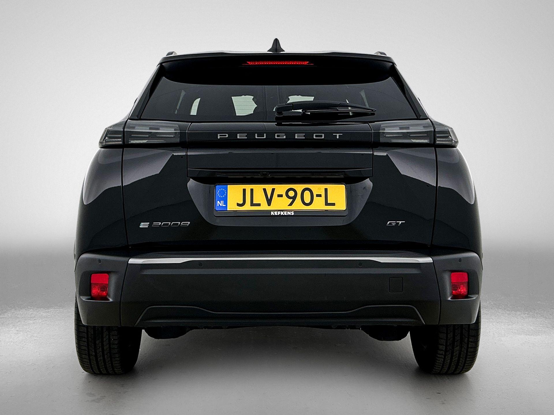Peugeot e-2008