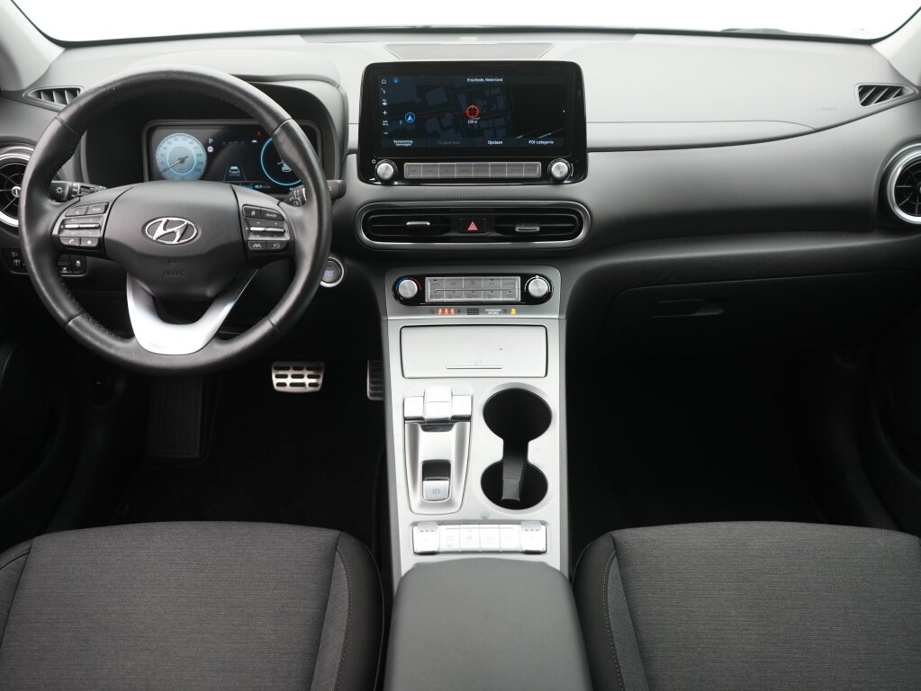 Hyundai Kona 39 kWh Comfort Edition 30+ | Navigatie | Camera | Cruise control - Afbeelding 3