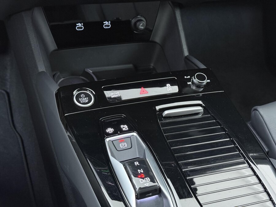 Audi Q6 e-tron 83Kwh