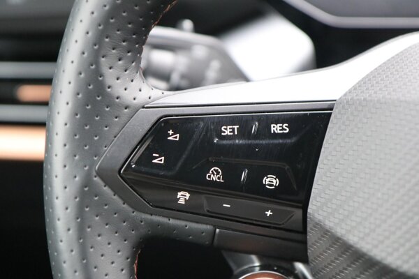 cruise control adaptief met Stop&Go cruise control adaptief met Stop&Go