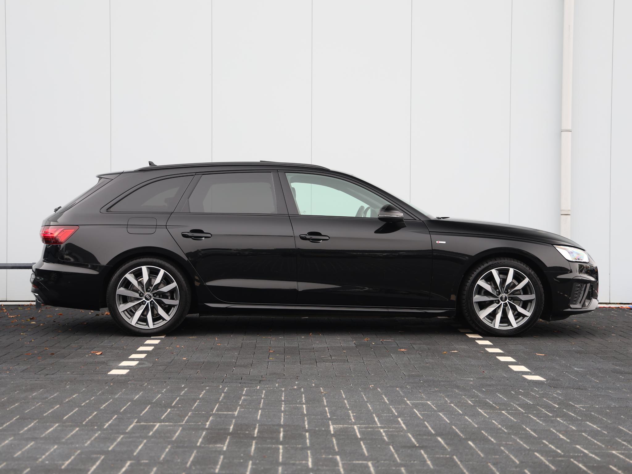Audi A4 Avant 35 TFSI S edition Competition
