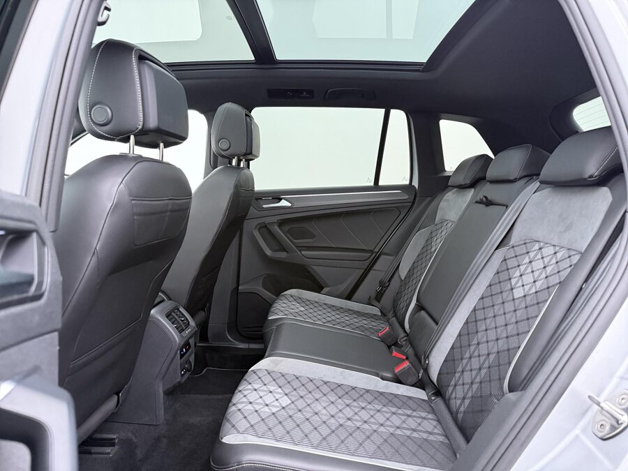 Volkswagen Tiguan 1.4 TSI eHybrid R-Line Business+