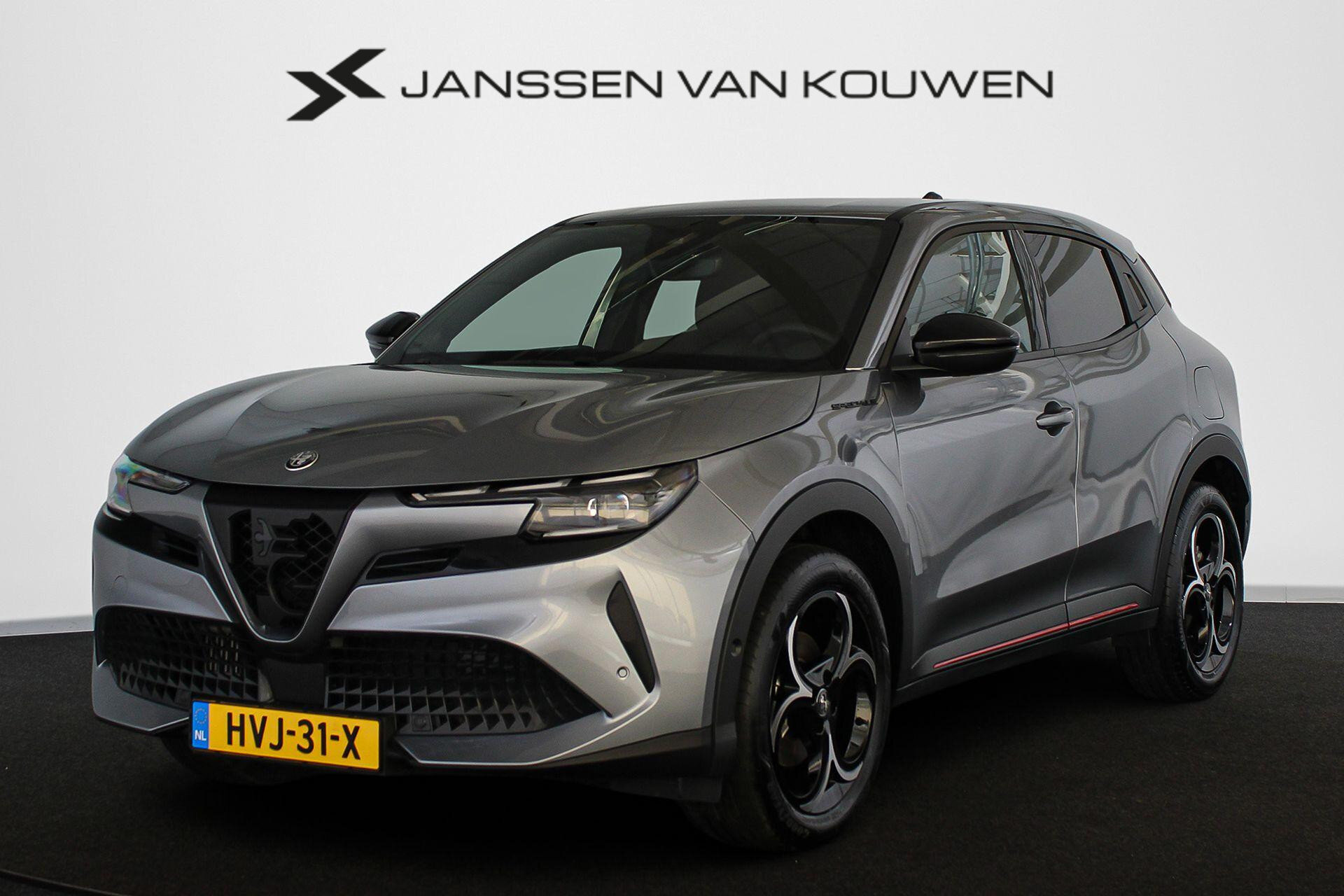 Alfa Romeo Junior 1.2 Turbo Hybrid Ibrida Speciale