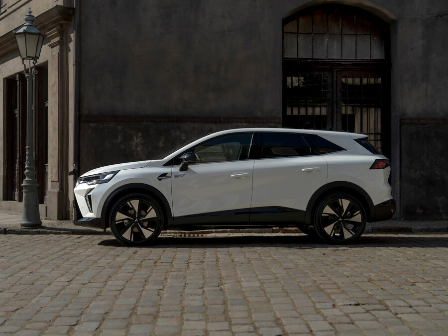 03_Premiere-van-nieuwe-Mitsubishi-Grandis-voor-C-SUV-segment