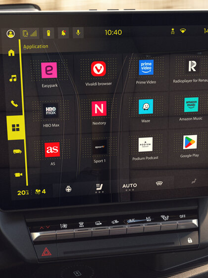 Renault-Trafic-Van-E-Tech-electric-2