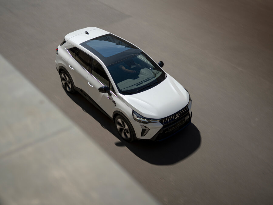 08_Premiere-van-nieuwe-Mitsubishi-Grandis-voor-C-SUV-segment