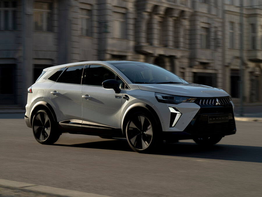 01_Premiere-van-nieuwe-Mitsubishi-Grandis-voor-C-SUV-segment