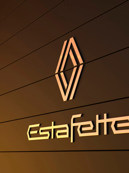 Renault - Nieuw Gamma bedrijfswagens - Estafette badge