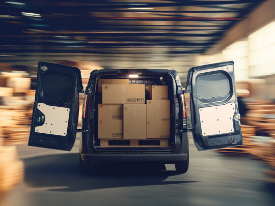 Renault-Trafic-Van-E-Tech-electric-15