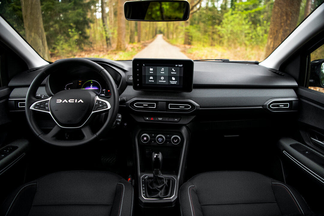 Dacia Jogger Hybrid Media Control