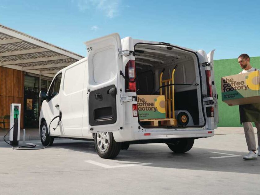All-new Trafic Van E-Tech electric completes Renault’s all-electric light commercial vehicle line-up