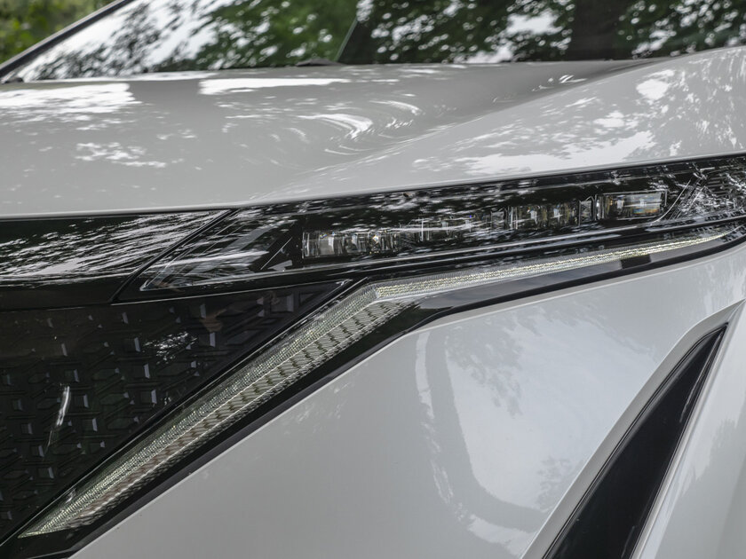ABD Nissan - Nieuwe Nissan Ariya - superplatte LED-kristal lichtkubus koplampen