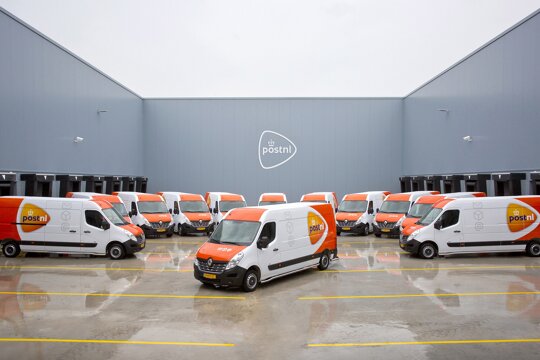 Bedrijfswagens pakketvervoer bij ABD