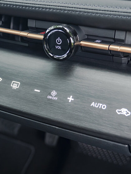 ABD Nissan - Nieuwe Nissan Ariya - souft touch ipv knoppen