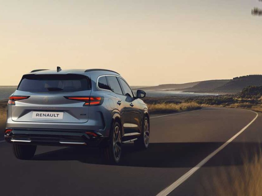 Renault - nieuwe Espace 2025 - Achter (2)