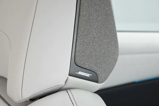 ABD Nissan - Nieuwe Leaf - Bose