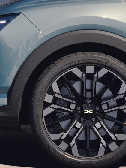 14-Nieuwe-Dacia-Striker-het-beste-van-drie-werelden-scaled