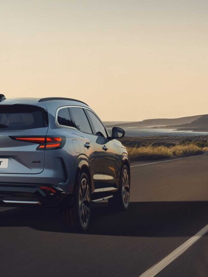 Renault - nieuwe Espace 2025 - Achter (1)