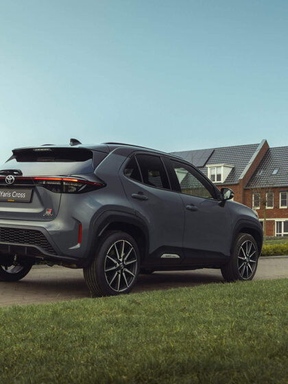 02_Toyota-maakt-prijzen-Yaris-Cross-modeljaar-2025-bekend-scaled (1)