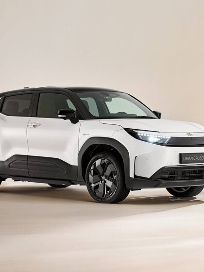 02_Toyota-maakt-alle-prijzen-bekend-van-Urban-Cruiser-scaled (2) (1)