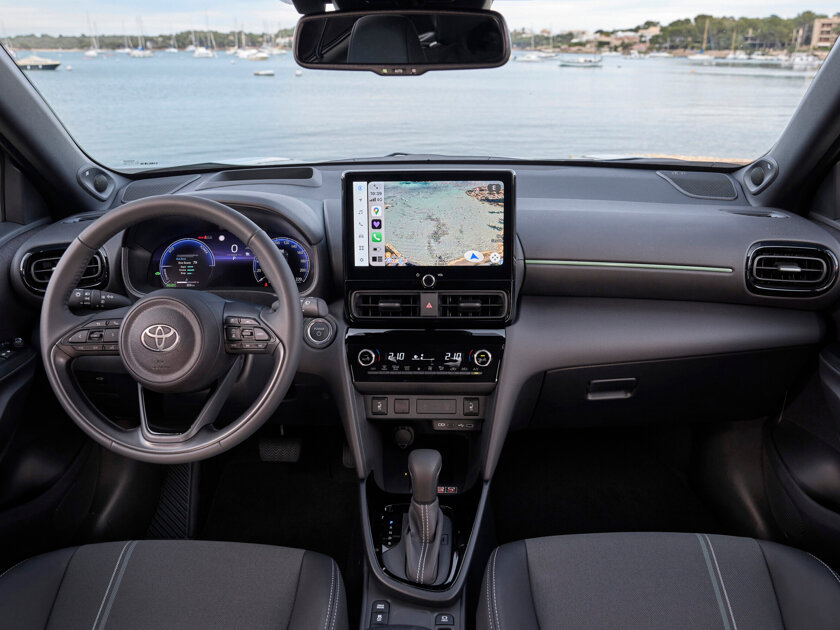 09_Scherpere-prijzen-voor-populaire-Toyota-Yaris-Cross-scaled