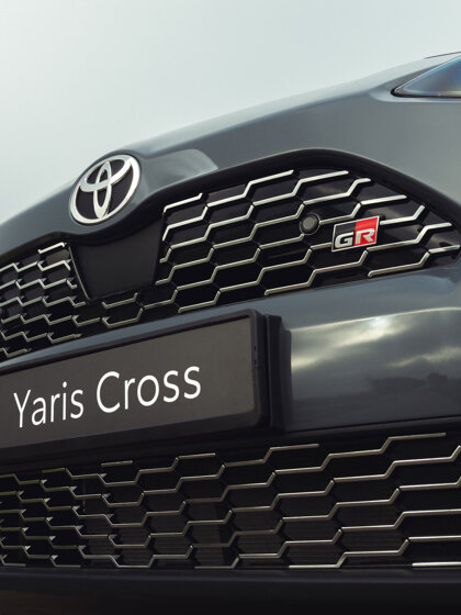 38_Toyota-maakt-prijzen-Yaris-Cross-modeljaar-2025-bekend-scaled
