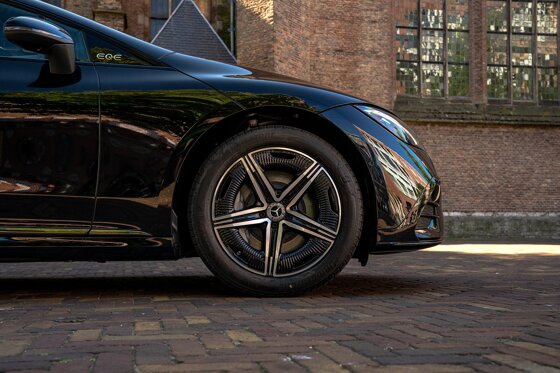 Mercedes-Benz EQE velgen