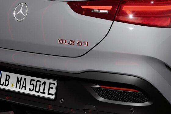 AMG GLE Coupé - rode accenten