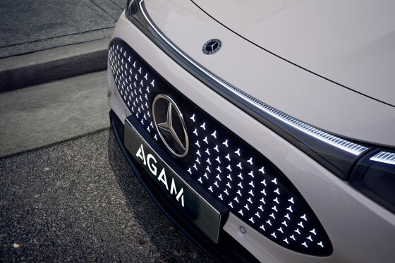 Mercedes-Benz CLA gril verlicht (1)