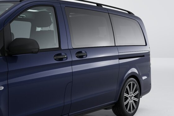 Vito_Geslotenbestelwagen_schuifdeur