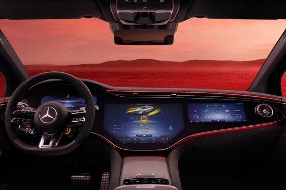 EQE_Limousine_dashboard