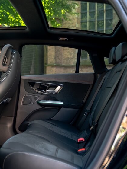 Mercedes-Benz EQE achterbank