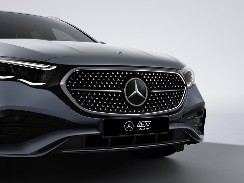 Mercedes-Benz E-Klasse Limousine in beeld 1