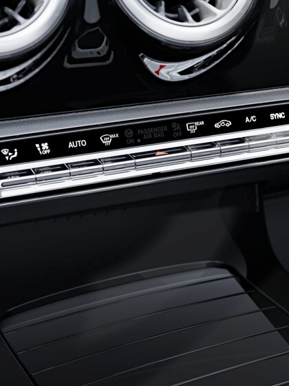 Mercedes-Benz A-Klasse Hatchback 2