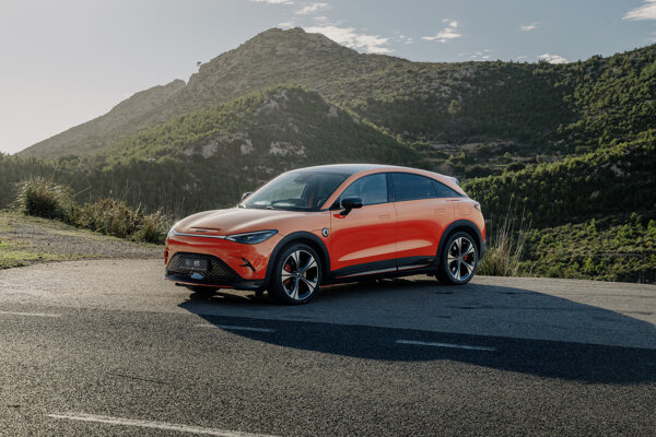 smart-hashtag3-brabus-photon-orange-exterior-mallorca9