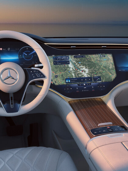 Mercedes-Benz EQS SUV in beeld 4