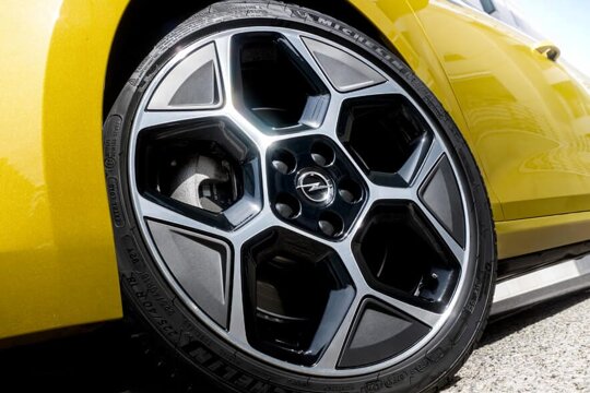 opel_astra-hybrid_wheel_4x3_as22_e01_062