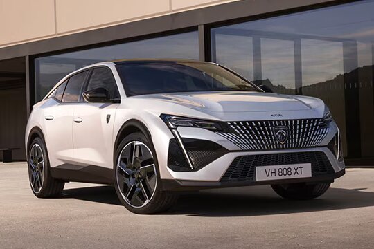 PEUGEOT_408_HYBRID_Atouts1_632x632 Bouwman Ommen