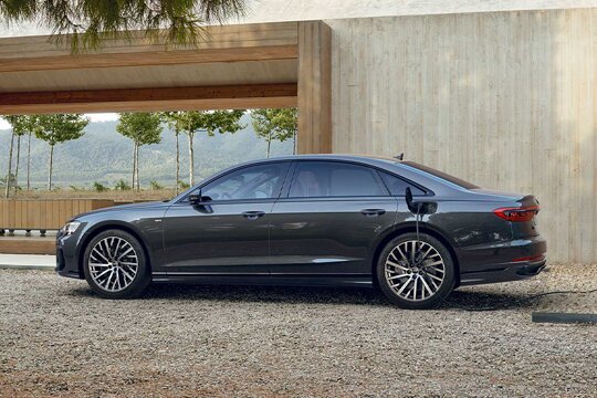 Audi-A8-L-plug-in-hybride