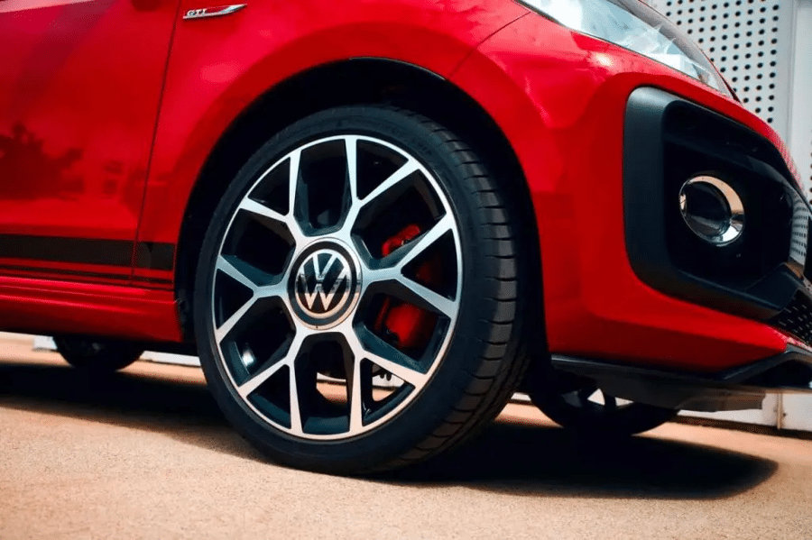 Volkswagen-Up-GTI-sport-snelheid-1024x682