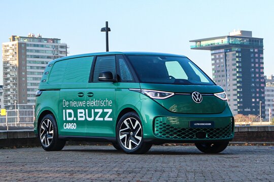 Elektrische-auto-Volkswagen-ID.-Buzz-bedrijfswagen