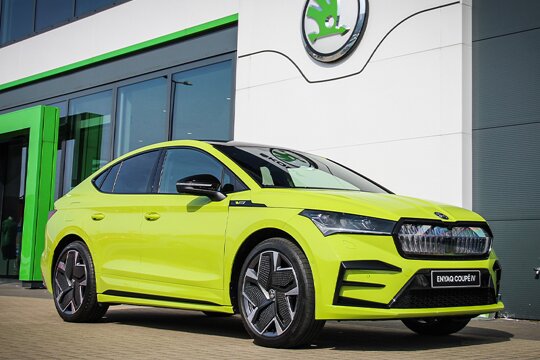 SKODA-ENYAQ-COUPE-elektrisch-rijden-800x600-1