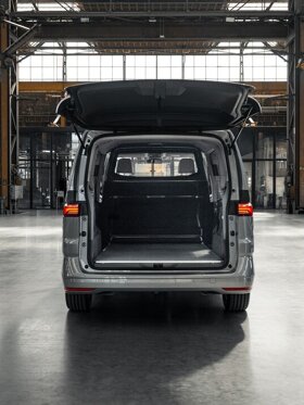 Large JPG-Multivan ehybrid enkele cabine-10