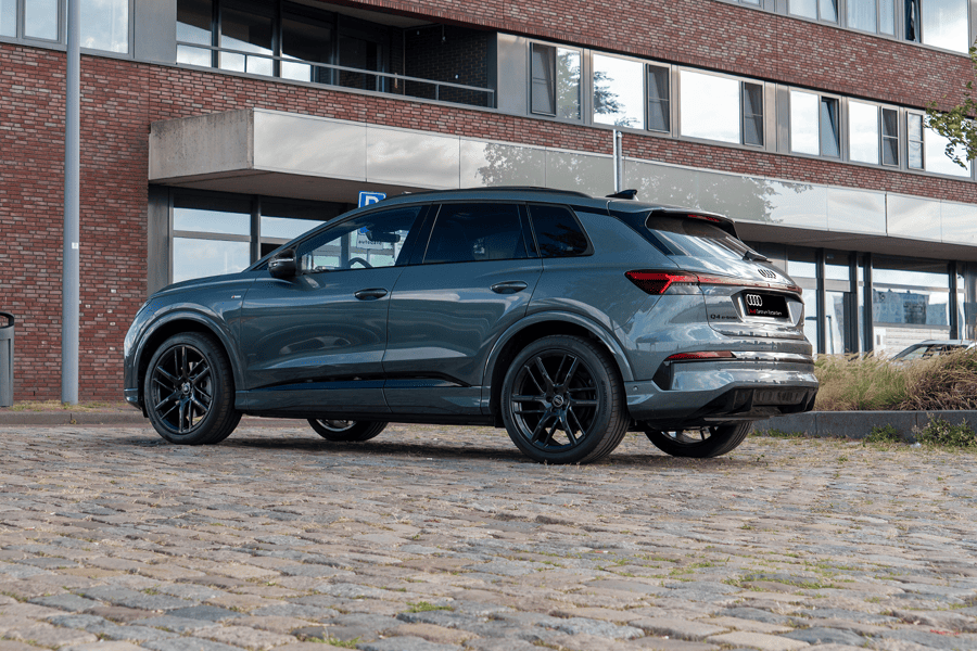 Q4 e-tron