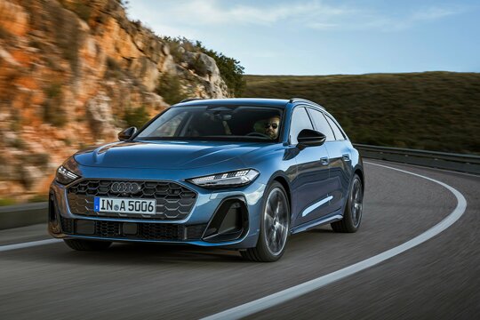 Audi-A5-Avant-2024-1