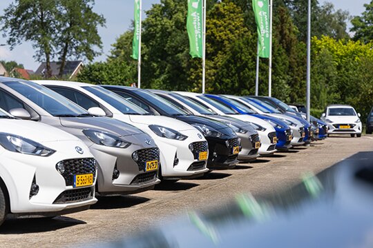 Auto's Groothandelgroep Twente