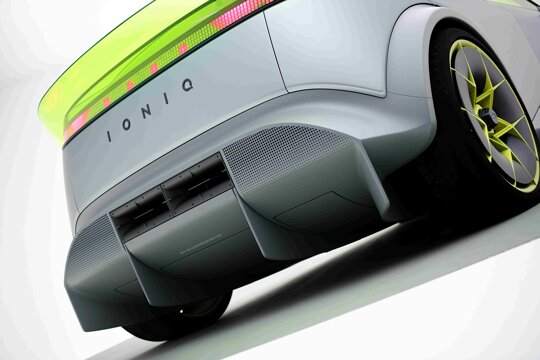 de ioniq 3 achterbumper mooi close up