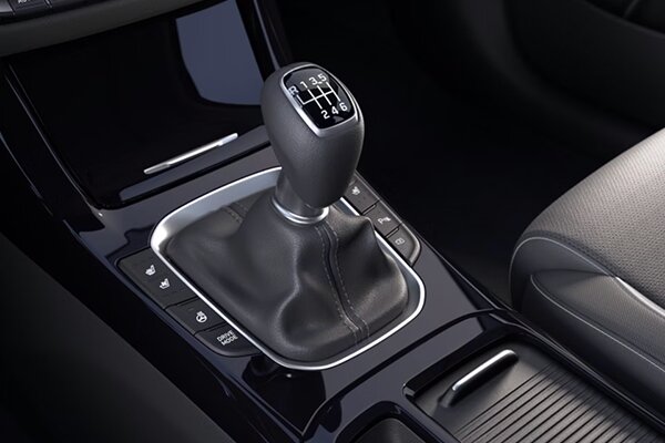 Handgeschakelde zesversnellingsbak Hyundai i30 Wagon 2024