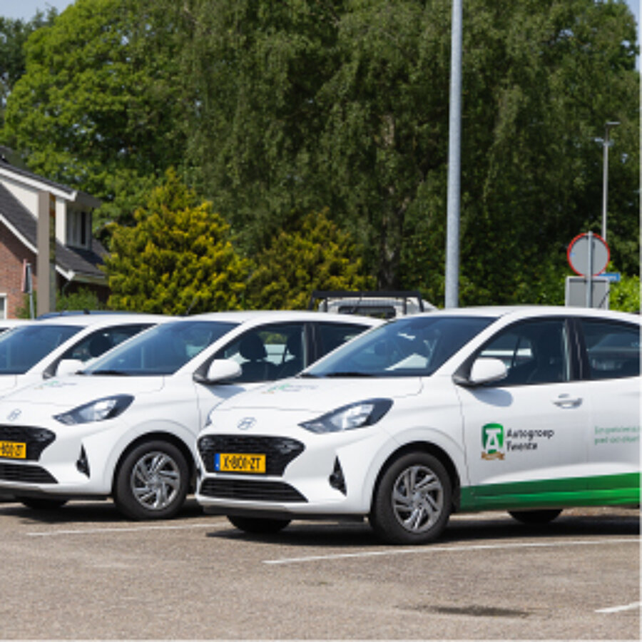 Hyundai i10 auto's met 60-jaar jubileum sticker