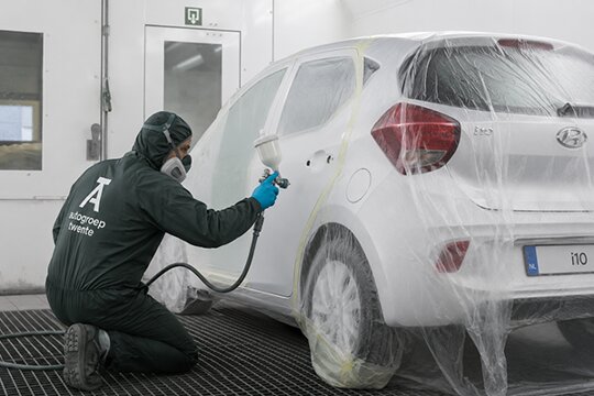 Autospuiter Autogroep Twente schade